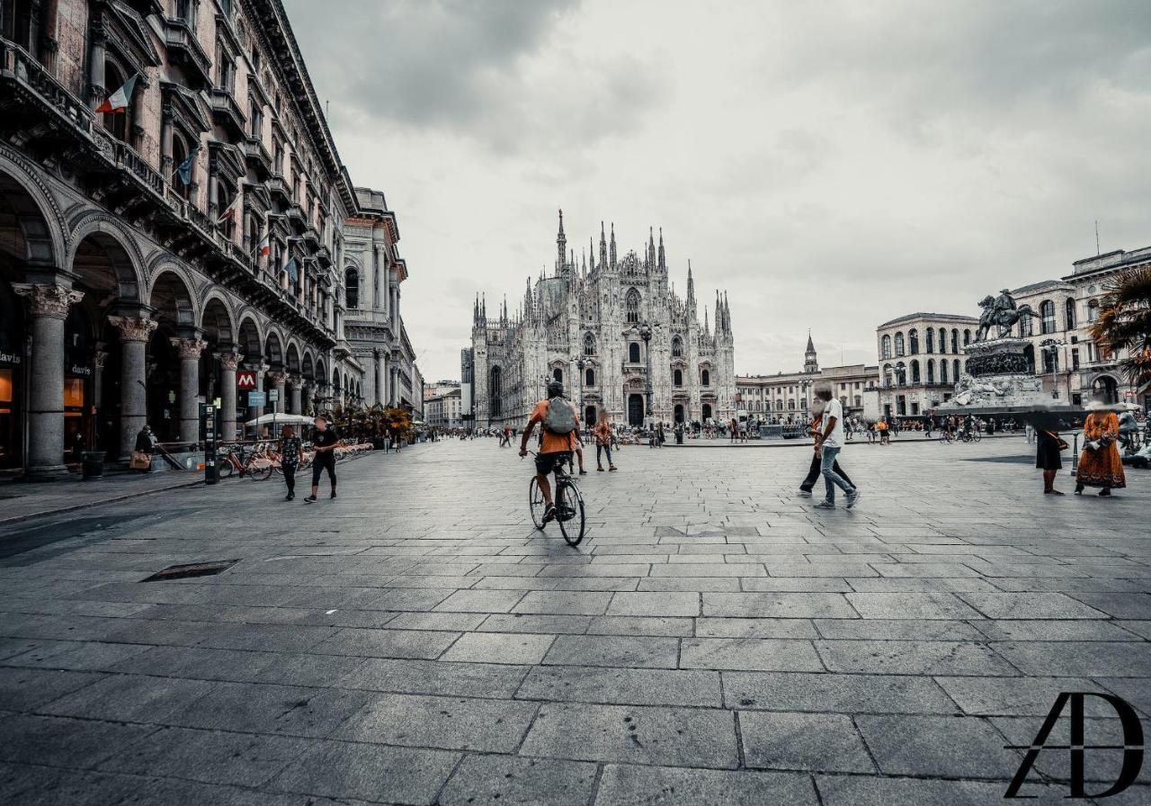 The Red Bricks Home - San Babila Area Milan Luaran gambar