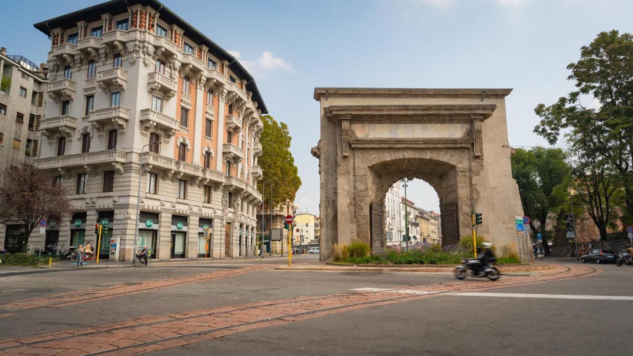 The Red Bricks Home - San Babila Area Milan Luaran gambar